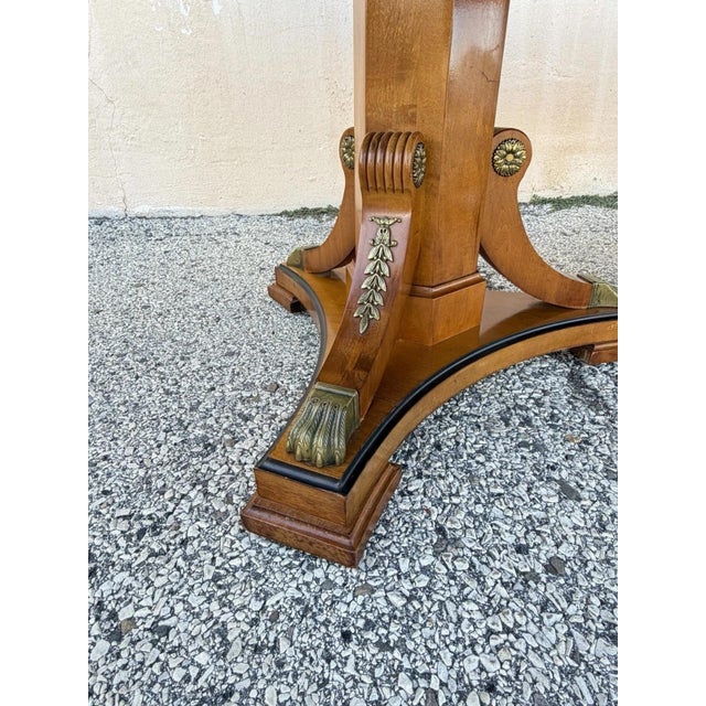Late 20th Century Thomasville Grand Classics Neoclassical Empire Maple Wood Dining Room Table For Sale - Image 5 of 18