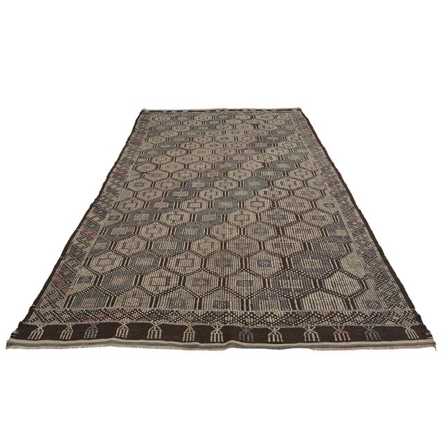 Embroidered vintage handwoven kilim rug from Denizli region of Turkey. Approximatelly 50-60 years old. In very good...