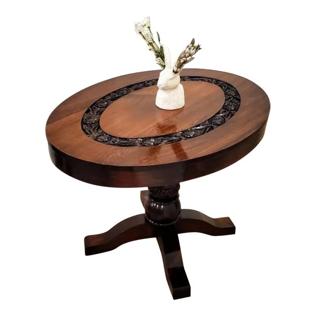 19th Century Carved Rosewood Oval Centre Entry Table For Sale