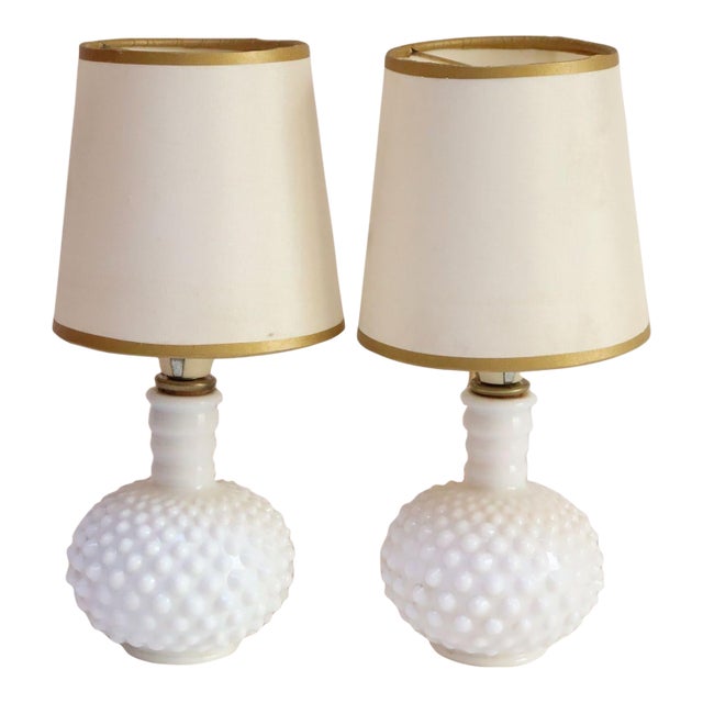 Pair of Petite Mid-Century Modern Hobnail Milk Glass Boudoir Bedside Table Lamps For Sale