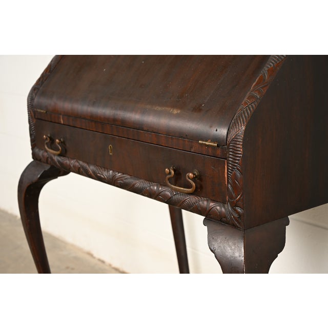 Berkey & Gay Style Antique Queen Anne Mahogany Slant Front Secretary Desk, Circa 1900 For Sale - Image 9 of 14