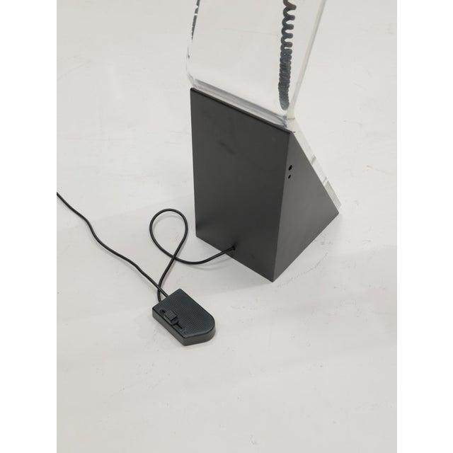 Postmodern Lamps in Metal and Plastic, 1980s, Set of 2 For Sale - Image 4 of 7