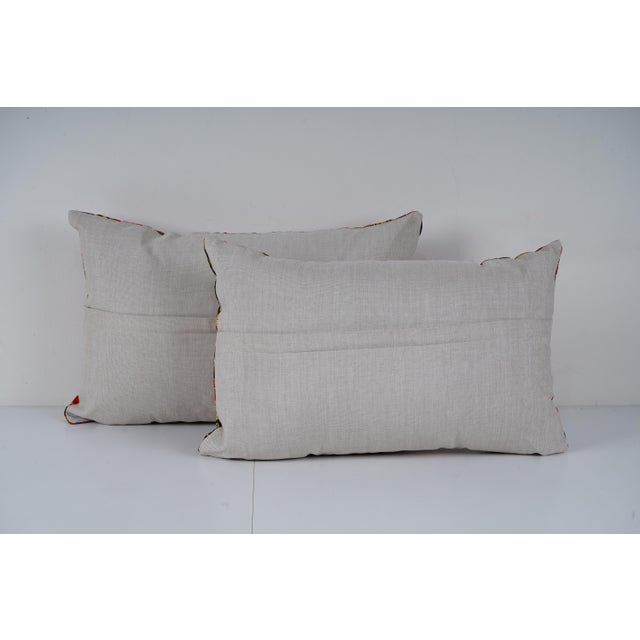 Uzbek Roller Printed Pillow Cover - A Pair For Sale - Image 4 of 4