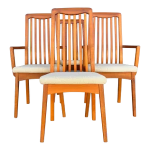 Set of Four Mid Century Dining Chairs by Benny Linden | Including Two Captains Chairs