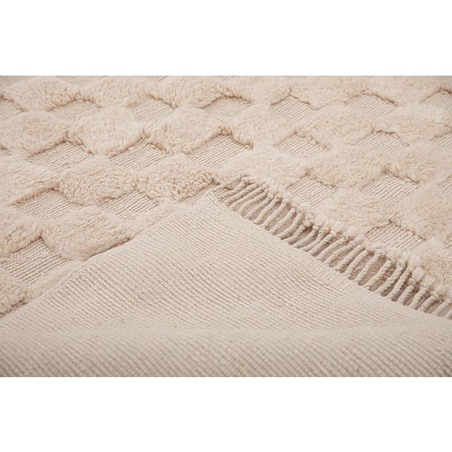 Contemporary Hand-Knotted Wool Rug by Azele Studio For Sale - Image 3 of 10