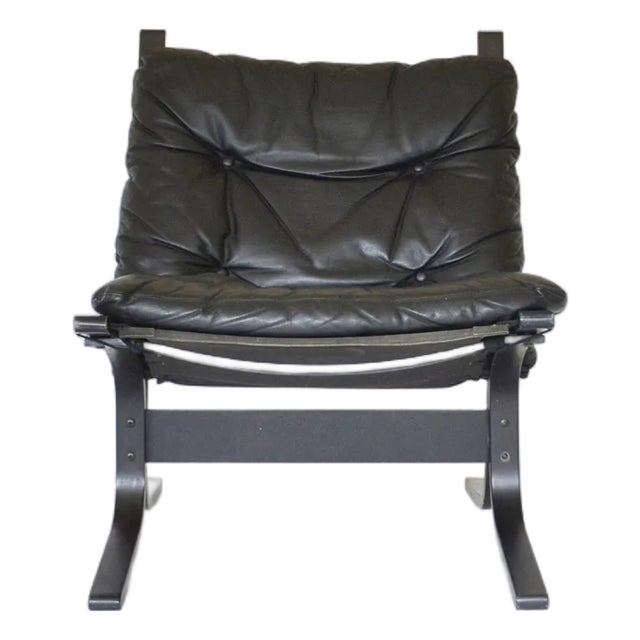 Vintage Siesta Low Back Lounge Chair Attributed to Ingmar Relling in Black Leather For Sale
