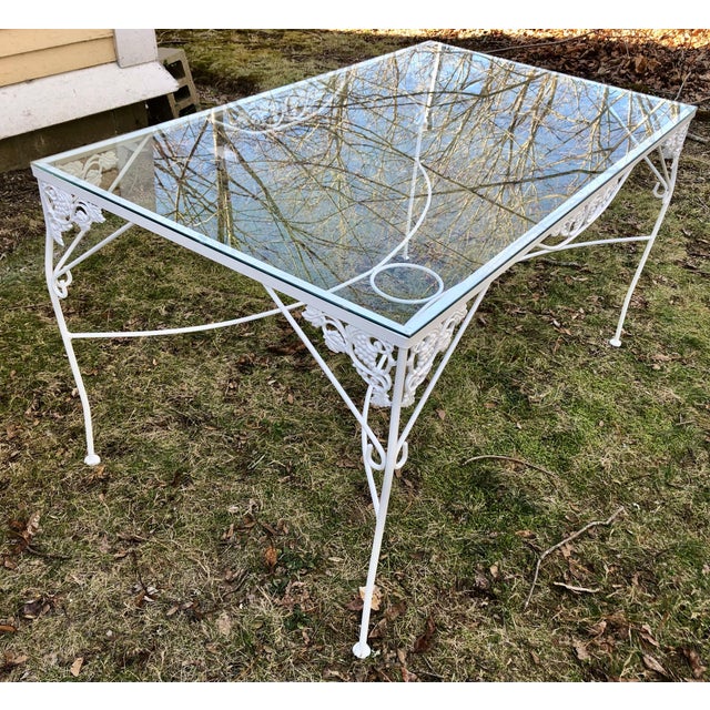 Woodard Mid Century Grapevine Pattern White Wrought Iron Dining Set