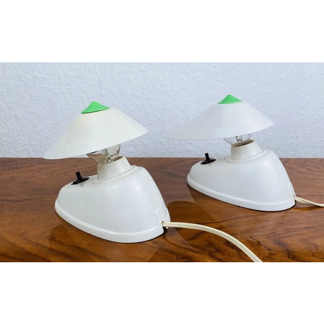 Plastic Prim Bakelite Table Lamps, 1950s, Set of 2 For Sale - Image 7 of 10