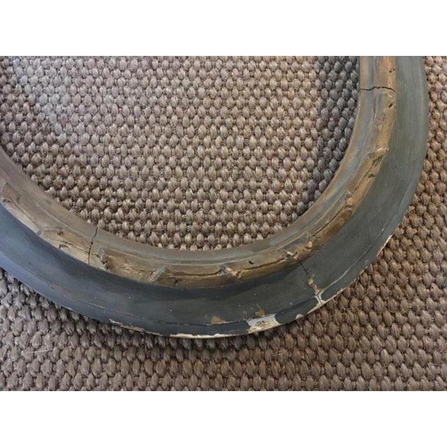 Early 19th Century Neoclassical Handmade Oval Grey and Gold Wood Frame, Italy For Sale - Image 3 of 18