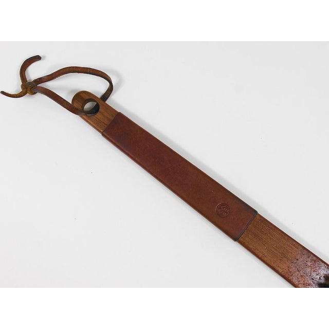 Midcentury Walnut and Leather Clothes Brush by Carl Auböck, 1950s For Sale - Image 12 of 18