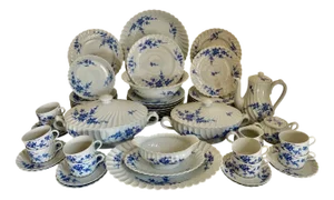 Vintage Porcelain Dinnerware with Cerise Blue Pattern from Haviland Limoges, 1980, Set of 59