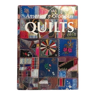 Vintage America’s Glorious Quilts Hard Cover Book by Dennis Duke and Deborah Harding For Sale