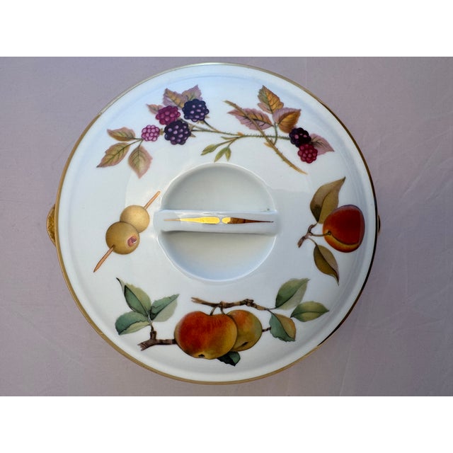 1970s 1970s Royal Worcester "Evesham Gold" Serving Dish (Shape 23/ Size 6) For Sale - Image 5 of 11