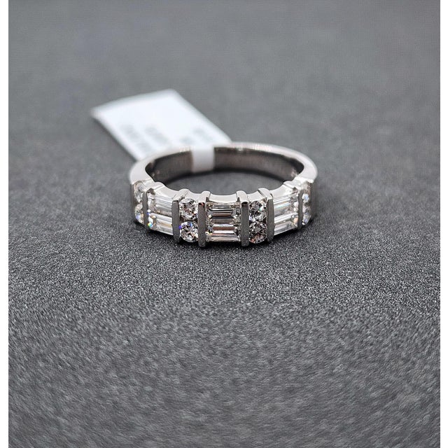 0.50 Ct Diamond Ring Size 5.75 For Sale - Image 4 of 9