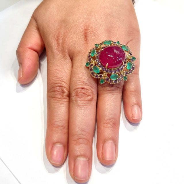 Bochic "Capri" Vintage Ruby, Amethyst & Emerald Cocktail Ring 18K Gold & Silver For Sale - Image 10 of 18