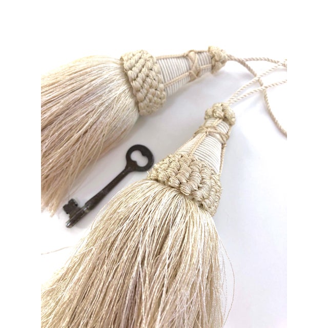Cream Key Tassel in Cream Color With Looped Ruche Trim For Sale - Image 8 of 12
