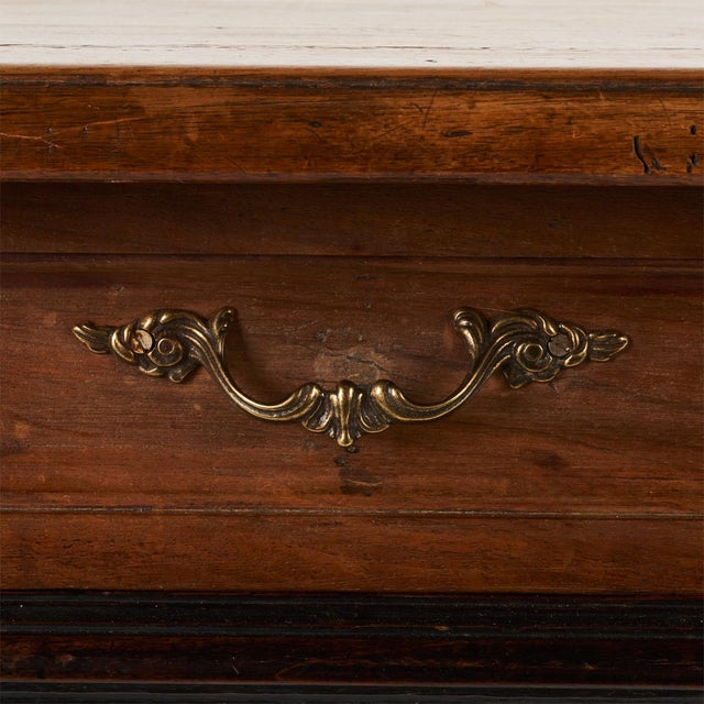 French 18th Century Schumacher Louis XIII Style Portuguese Table with Barley Twist Legs For Sale - Image 3 of 5