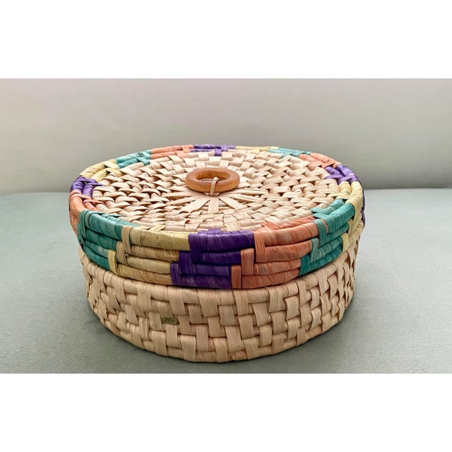 Wood Late 20th Century Vintage Multicolored Round Woven Basket With Wooden Handle For Sale - Image 7 of 7