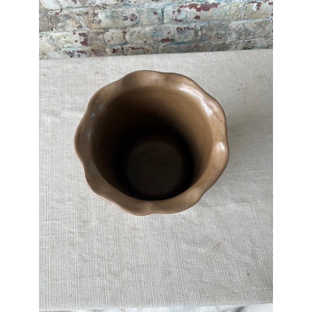 Puebla Pottery Large Ruffled Vase (Natural) For Sale In New York - Image 6 of 7