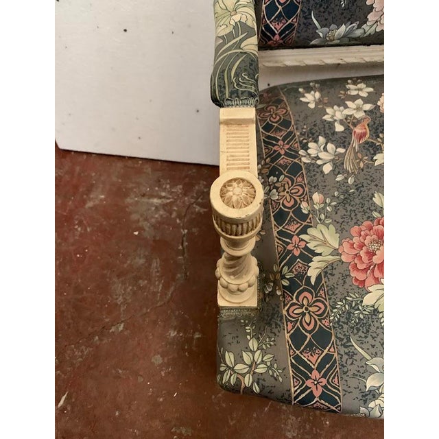 Louis XVI Style Armchairs in White Lacquered Beech, 20th Century, Set of 2 For Sale - Image 9 of 12