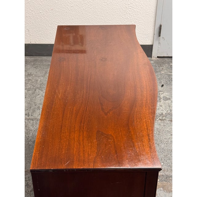 Late 20th Century Federal-Style Mahogany Serpentine Three Drawer Dresser, Vintage For Sale - Image 5 of 12
