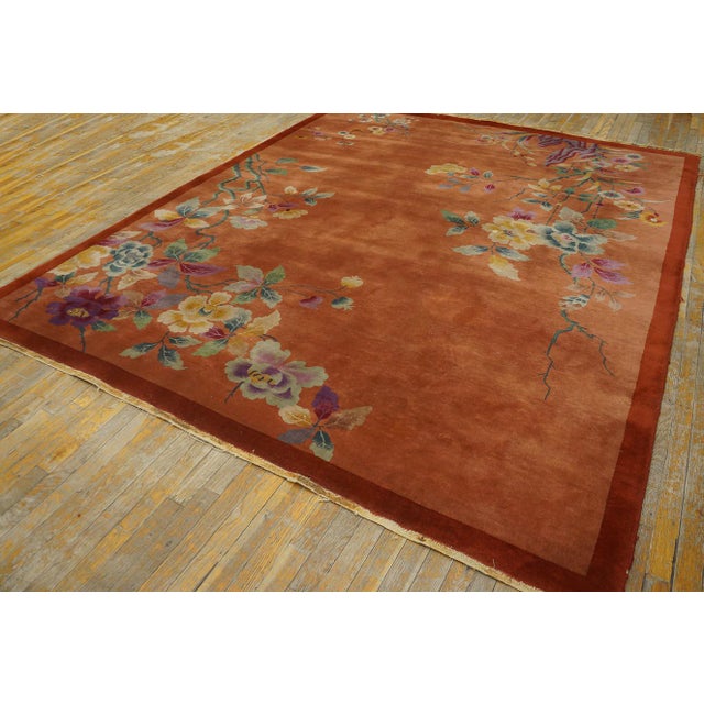 1920s Chinese Art Deco Carpet ( 8' x 9' 6" - 245 x 290 cm ) With a Salmon Background.