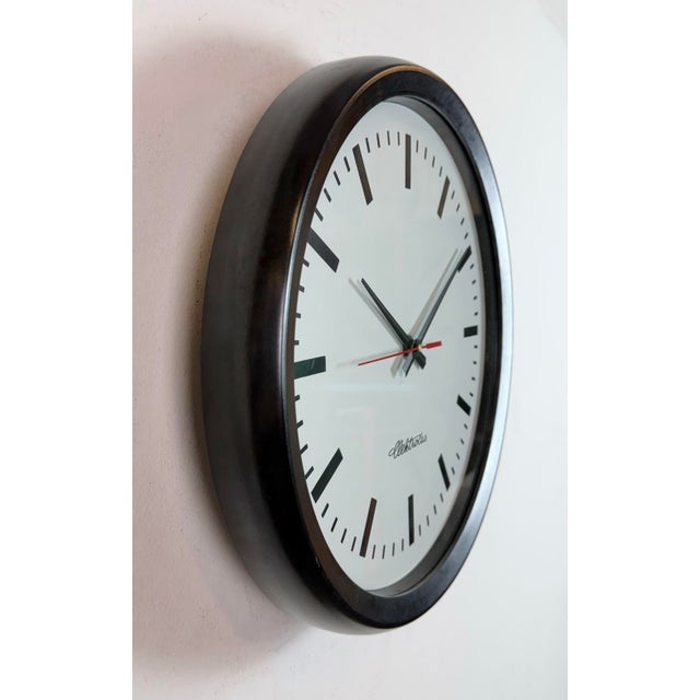 1990s Industrial Bakelite Factory Wall Clock from Elektročas, 1990s For Sale - Image 5 of 18
