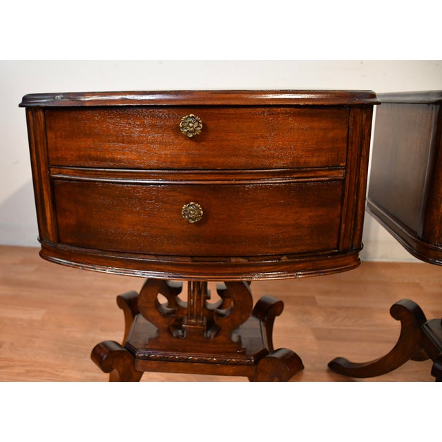 1920s 1920s Duncan Phyfe Mahogany Lyre Base Pair of Nightstands / Bedside Tables For Sale - Image 5 of 18