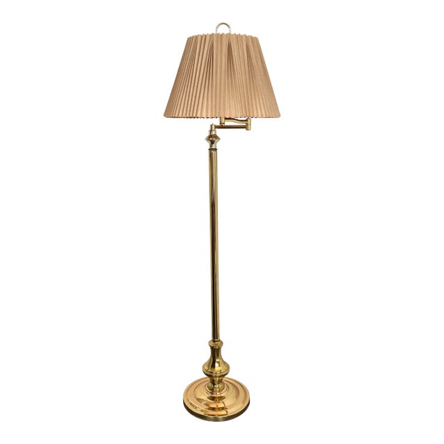 1990s Hollywood Regency Adjustable Swing Arm Brass Floor Lamp For Sale
