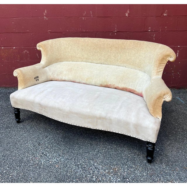 French French Napoleon III Settee in Muslin For Sale - Image 3 of 13