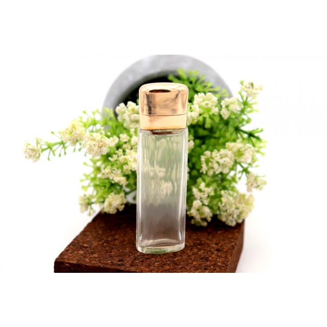 Perfume Bottle in Glass and 15K Gold For Sale - Image 6 of 6
