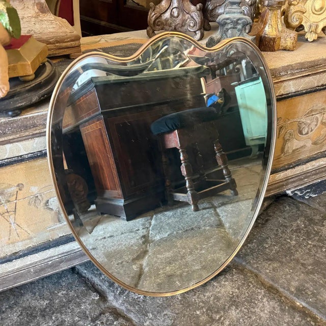 1950s Gio Ponti Style Mid-Century Modern Solid Brass Heart Shaped Wall Mirror For Sale - Image 13 of 14