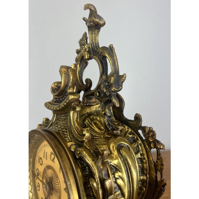 Vintage French Style Brass Decorative Mantel Clock For Sale - Image 6 of 11