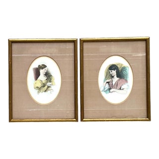 Vintage Portrait Engravings in Gilt Frames - Set of 2 For Sale