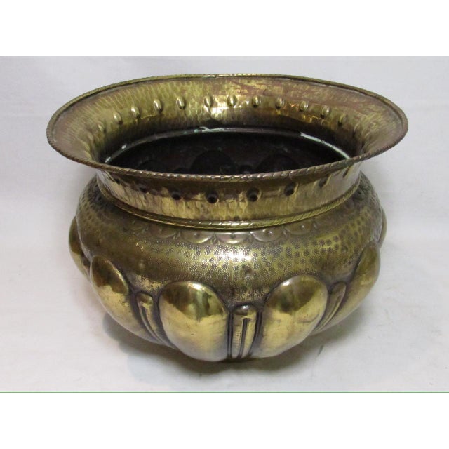 English Large Antique English Brass Cachepot For Sale - Image 3 of 9