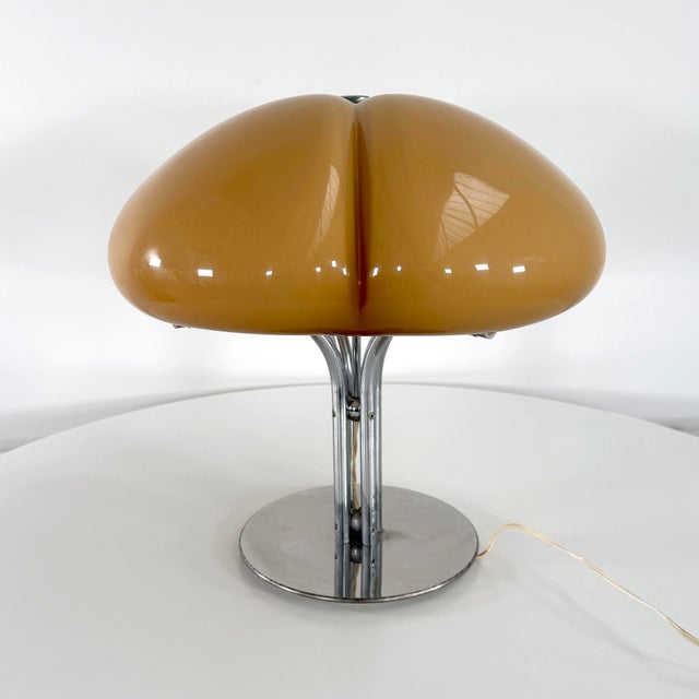 Guzzini Quadrifoglio Table Lamp attributed to Unione Progetti for Harvey Guzzini, 1970s For Sale - Image 4 of 11