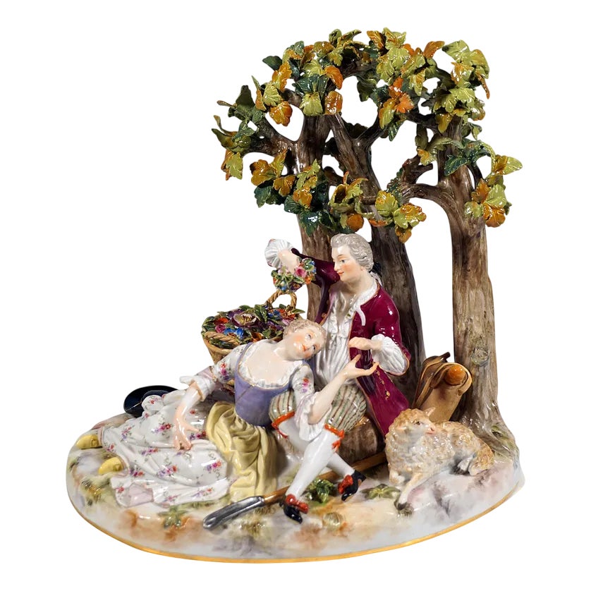 shpherd-couple-under-trees-