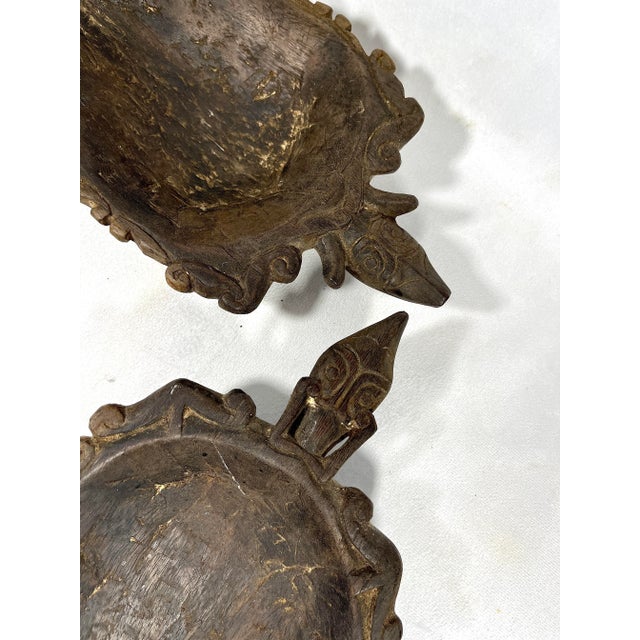 Large South East Asian Ceremonial Hand Carved Wood Bowls / Dishes, a Pair (Dayak - Borneo) For Sale - Image 10 of 12