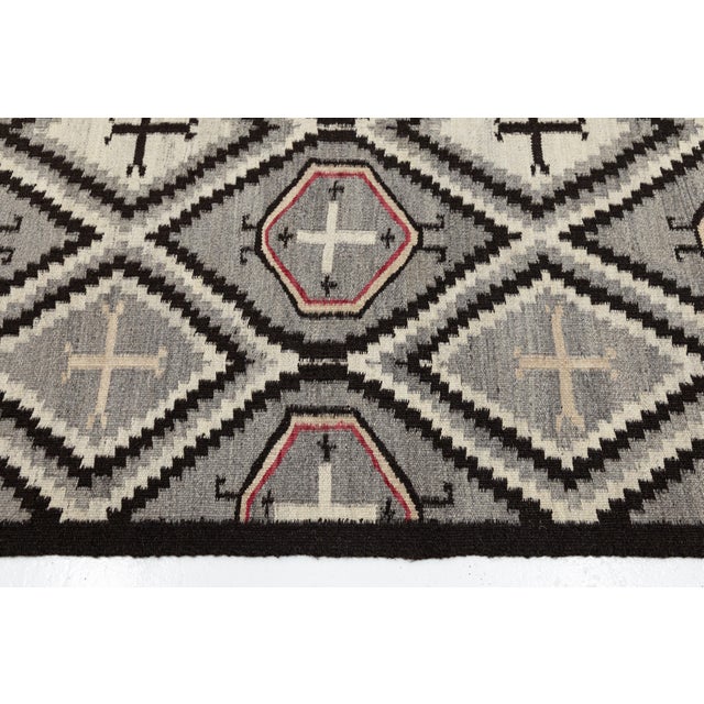 2020s Modern Navajo Style Wool Area Rug – Geometric Diamond Lattice With Cross Motifs For Sale - Image 5 of 10