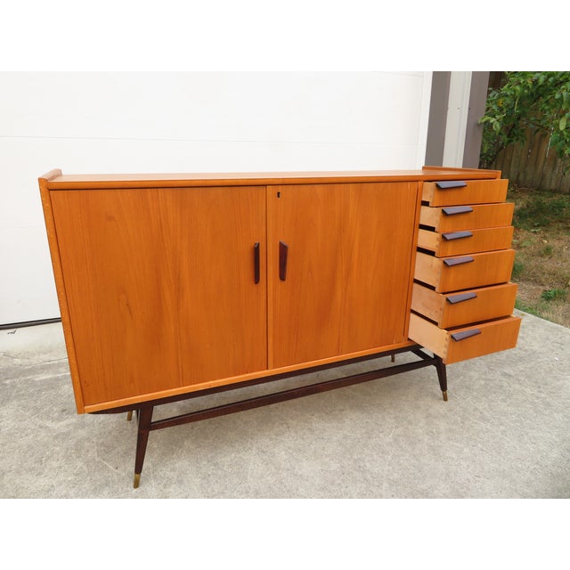 Nils Jonsson VTG Mid Century Swedish Teak 6 Drawer Sideboard ~ Danish Modern Tv Stand Dresser For Sale - Image 4 of 18