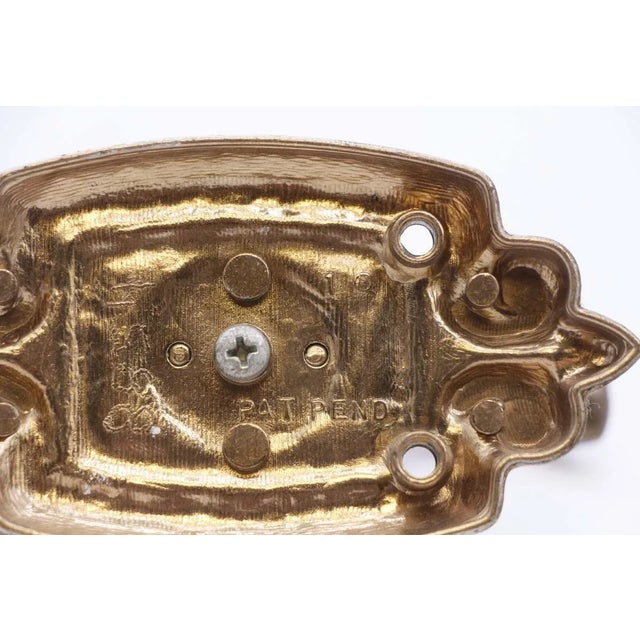 Vintage French Provincial Off White & Gold 3 Piece Bathroom Hardware Set For Sale - Image 11 of 12