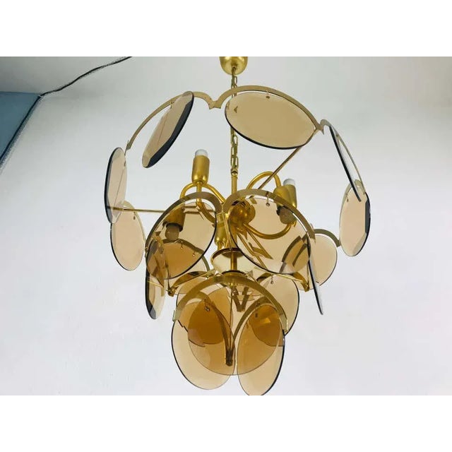 Midcentury Three-Tier Brass and Glass Chandelier by Vistosi, 1960s For Sale - Image 12 of 13