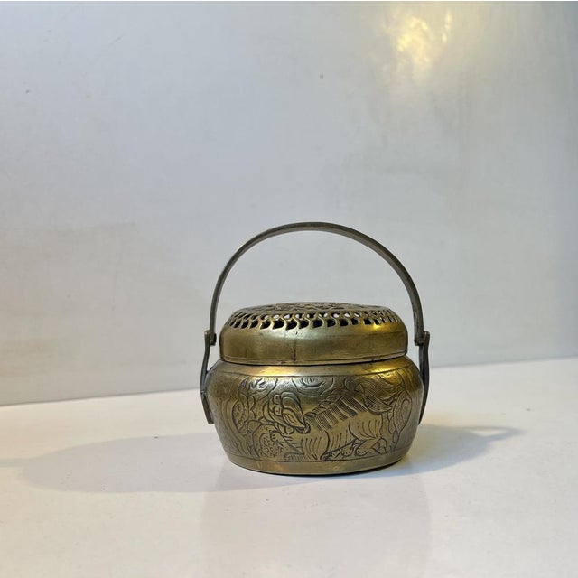 Antique Japanese Ceremonial Brass Incense Burner with Komainu Decoration, 1920s For Sale - Image 6 of 7