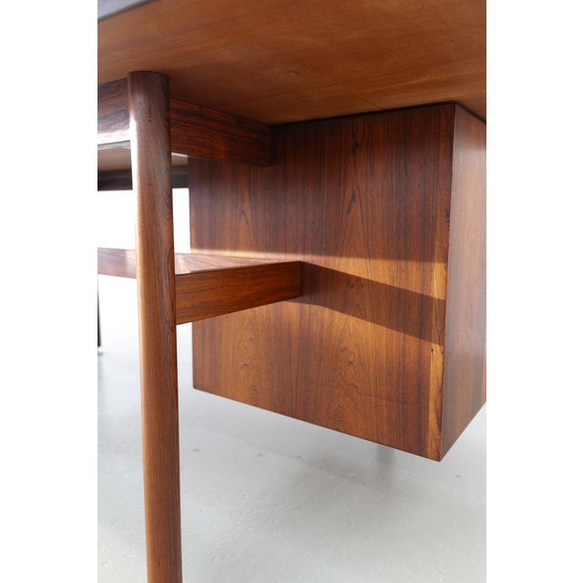 Mid-Century Rosewood Executive Desk with Y Pulls from Jens Risom, 1960s For Sale - Image 17 of 18