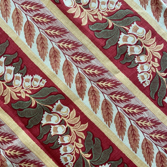 George Spencer Designs Suffolk Leaf Linen Fabric- 1 1/2 Yards For Sale - Image 4 of 6