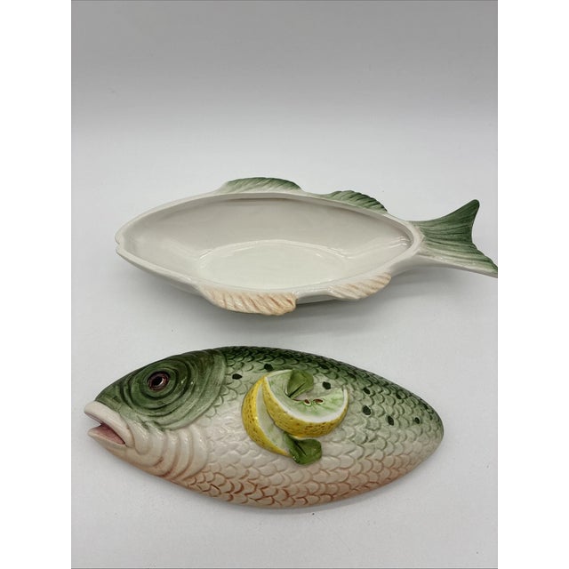 Mid-Century Modern Vintage Majolica Vietri Fish Shape Soup Tureen For Sale - Image 3 of 7