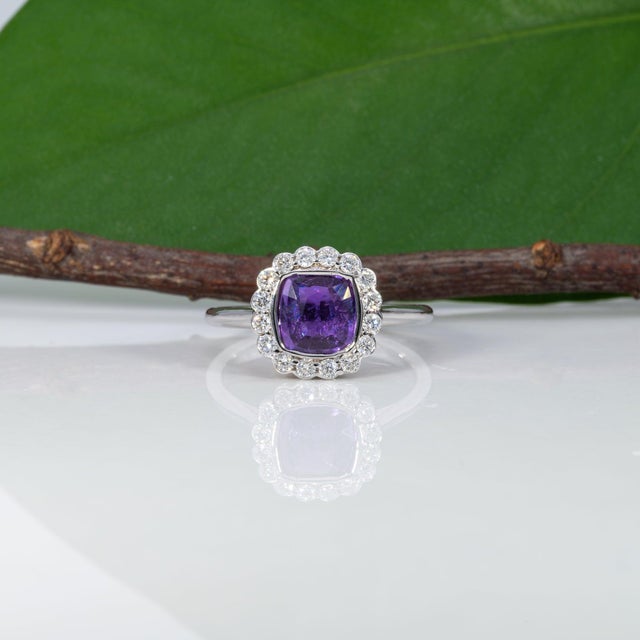 1.3Ct Gia Certified Purple Sapphire Ring With Natural Diamonds: Solid 14k Gold For Sale In Columbus - Image 6 of 10