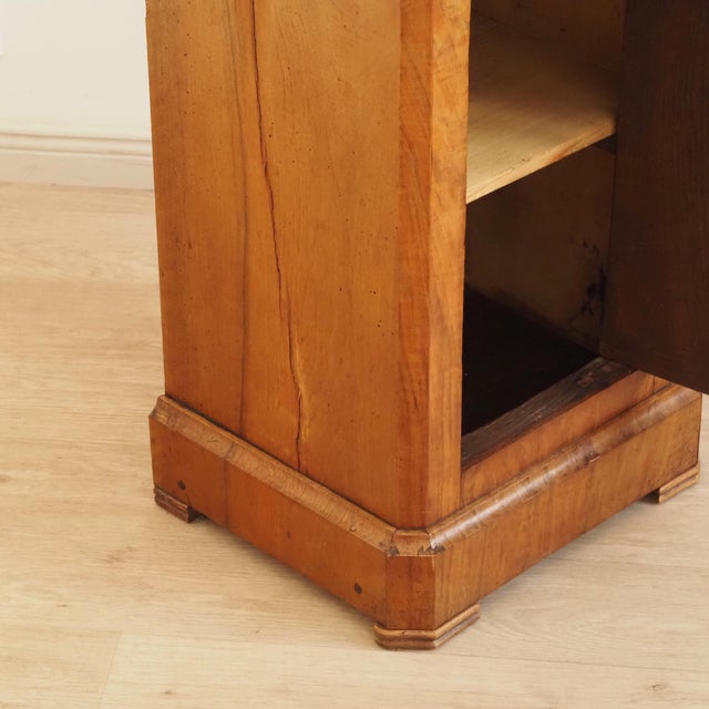 Brown Antique Louis Philippe Bedside Table in Burr Walnut with Marble Top, 1860s For Sale - Image 8 of 14