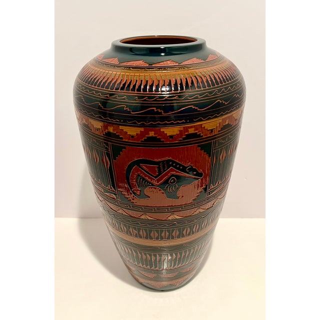 Large Signed W. Johnson Navajo Carved Art Pottery Floor Vase For Sale In Detroit - Image 6 of 8