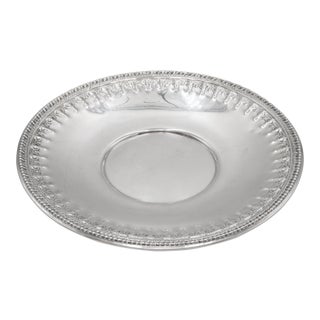 Vintage Reed & Barton Silver Plate Round Tray For Sale